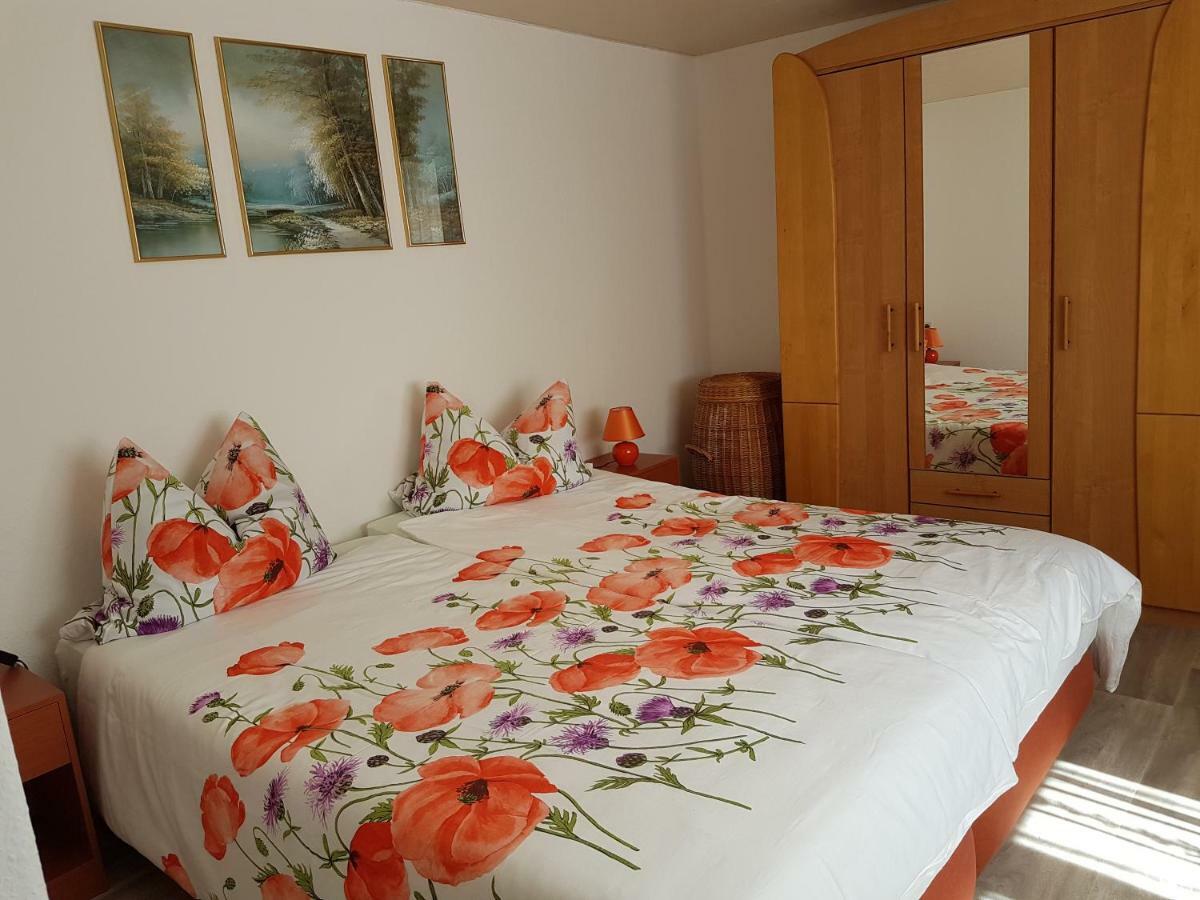Ferienwohnung Hahn Neuzelle Esterno foto